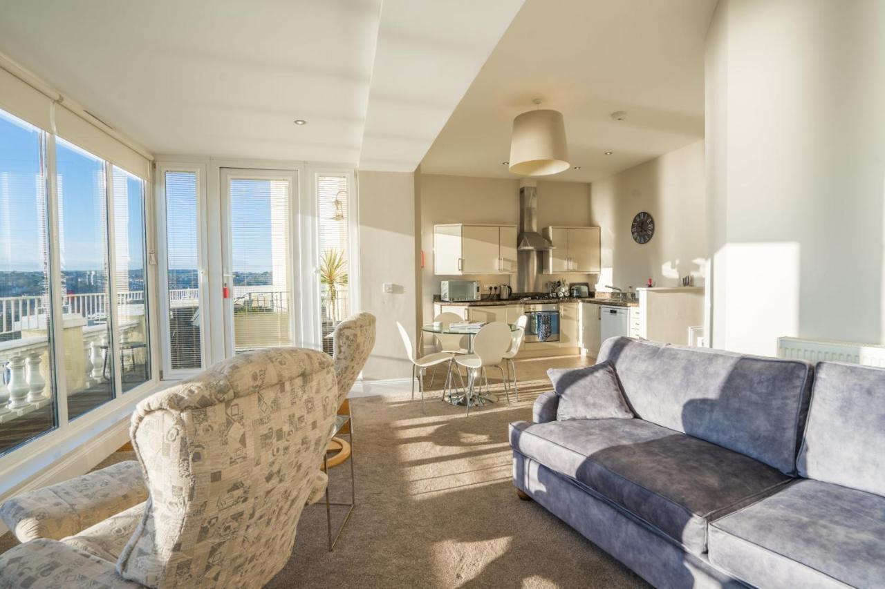 Astor House Apartment *